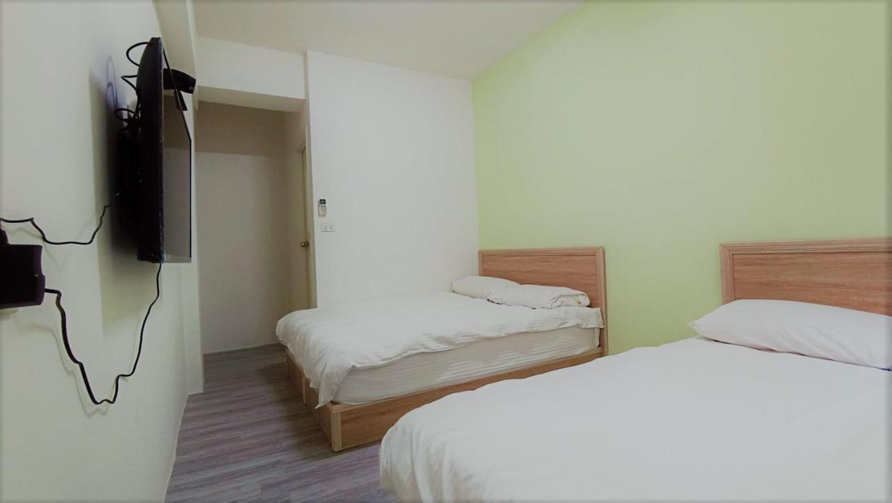 Fengchia Bichon B&B Taichung Exterior foto