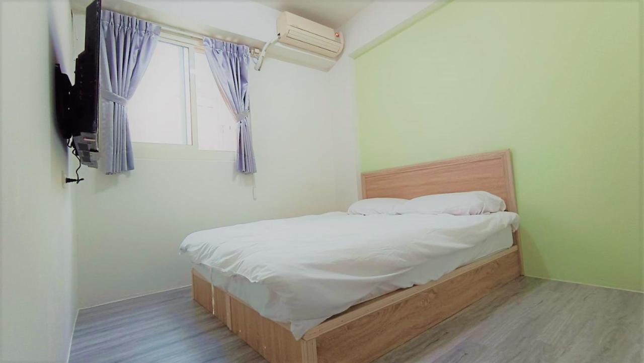 Fengchia Bichon B&B Taichung Exterior foto