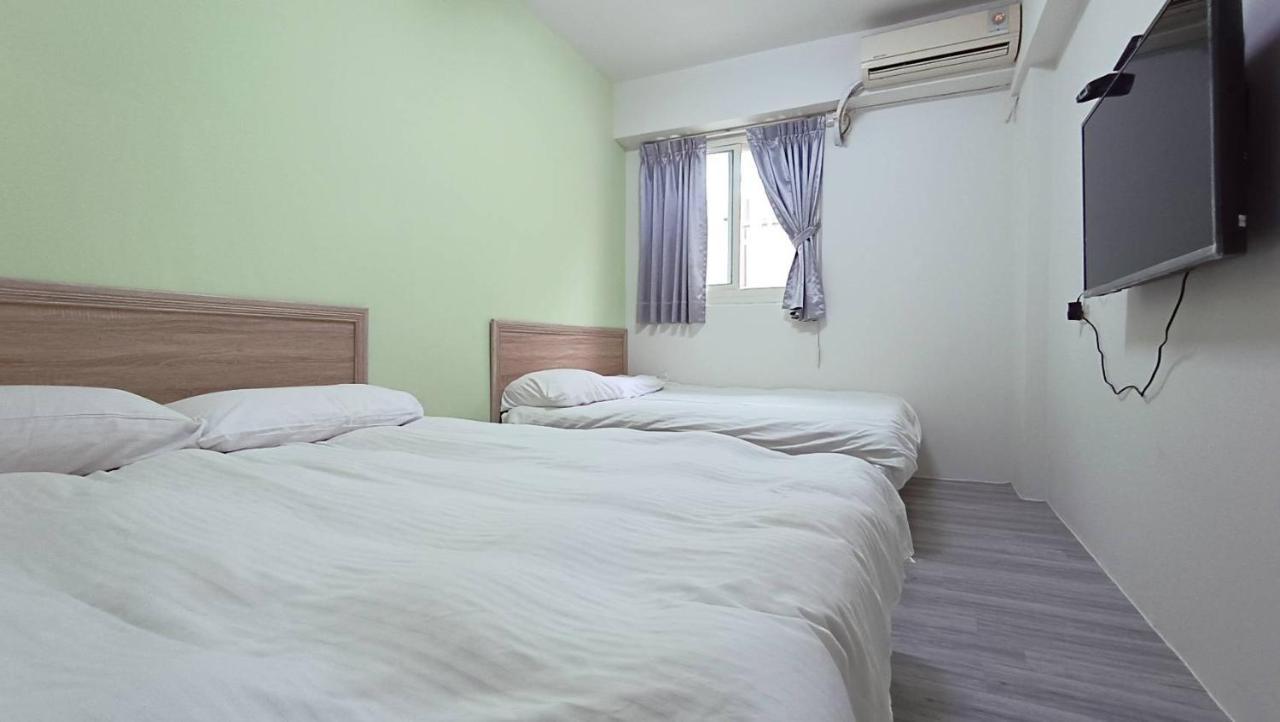 Fengchia Bichon B&B Taichung Exterior foto